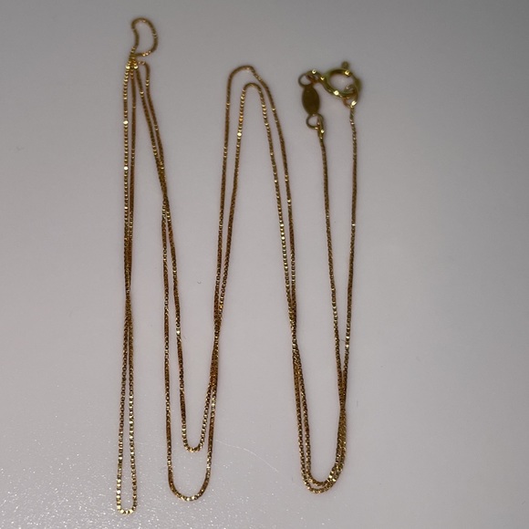 Solid 14K Yellow Gold Box Link Necklace Neck Chain - Picture 2 of 11